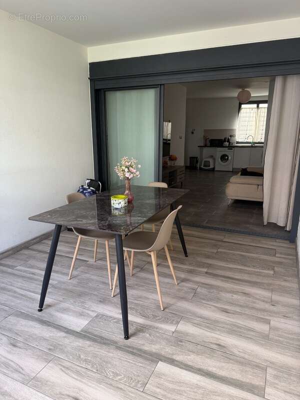 Appartement à vendre 3 pièces SAINT DENIS (974) - Centre Ville - photo 3