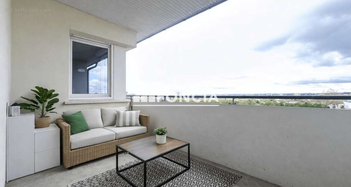 Appartement à LAUNAGUET