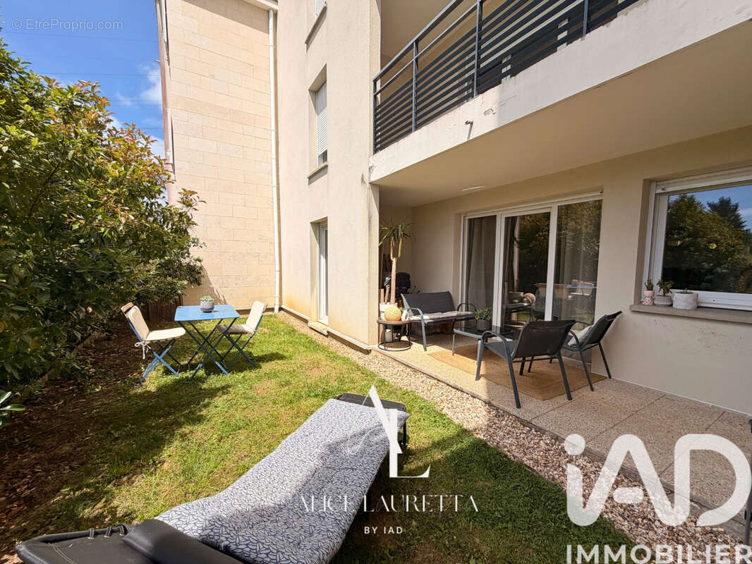 Photo 3 - Appartement à ELANCOURT