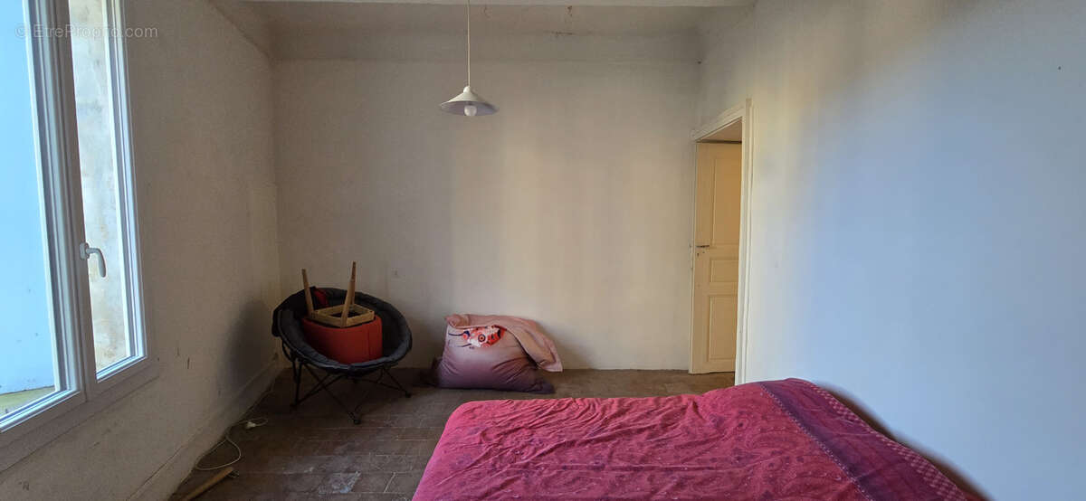 Maison à MONTPEYROUX