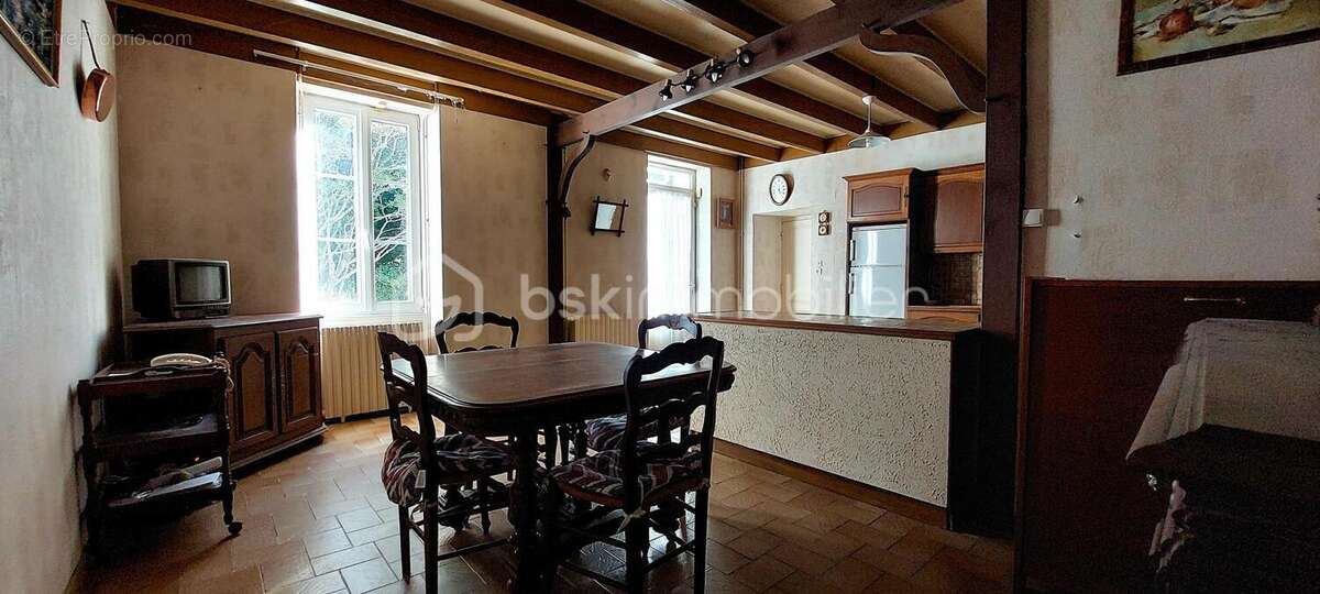 Maison à SAINT-GIRONS-D&#039;AIGUEVIVES