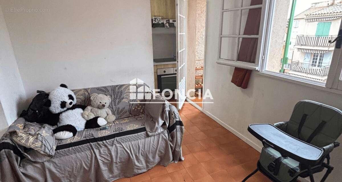 Appartement à VALLAURIS