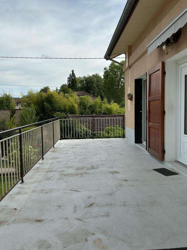 Maison à COUBLEVIE