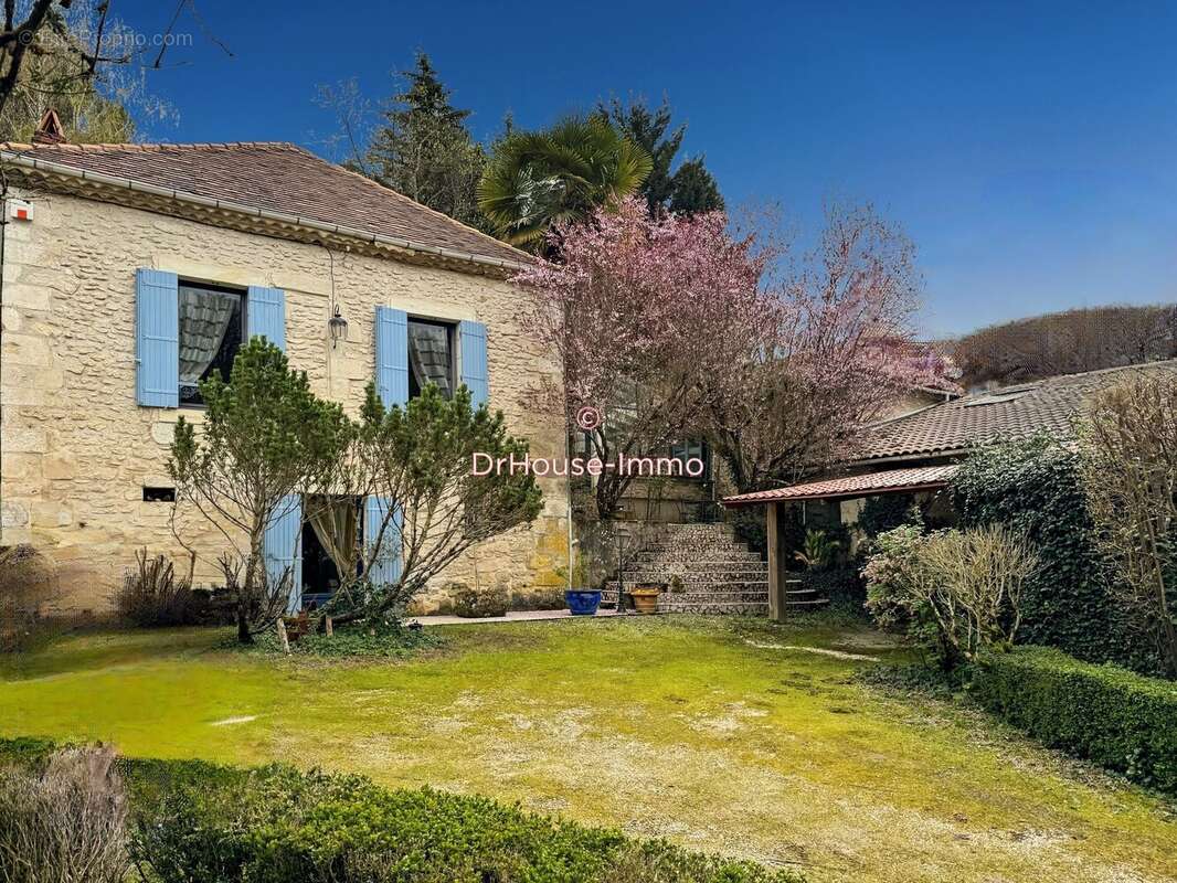 Maison 250 m² à Perigueux  - photo 38