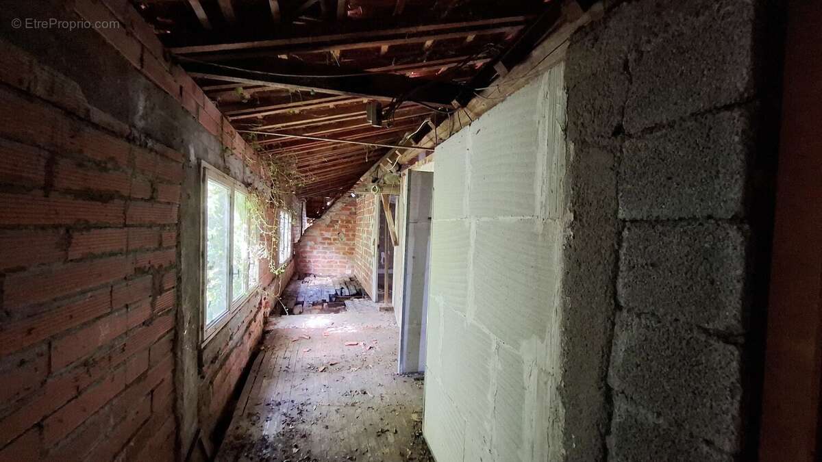 Maison à BELLERIVE-SUR-ALLIER