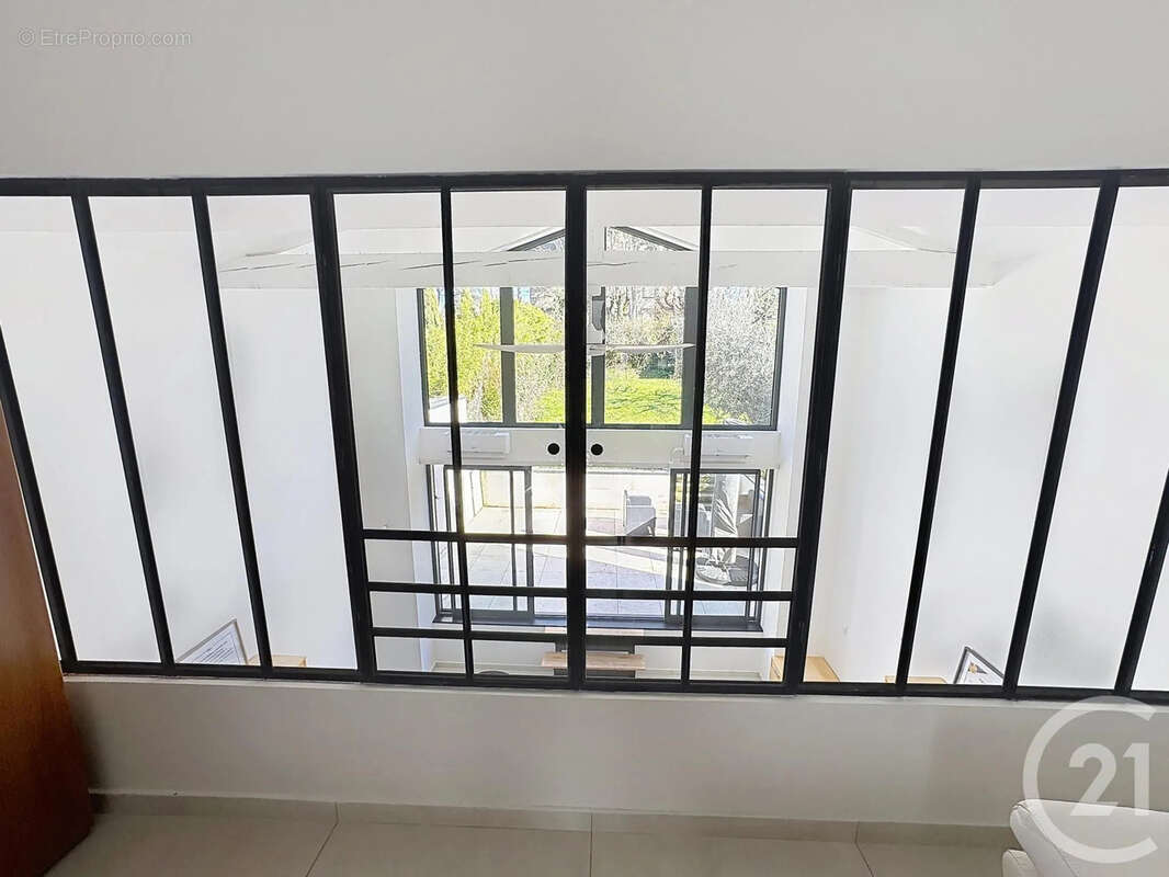 Appartement à SAINTE-FOY-LES-LYON