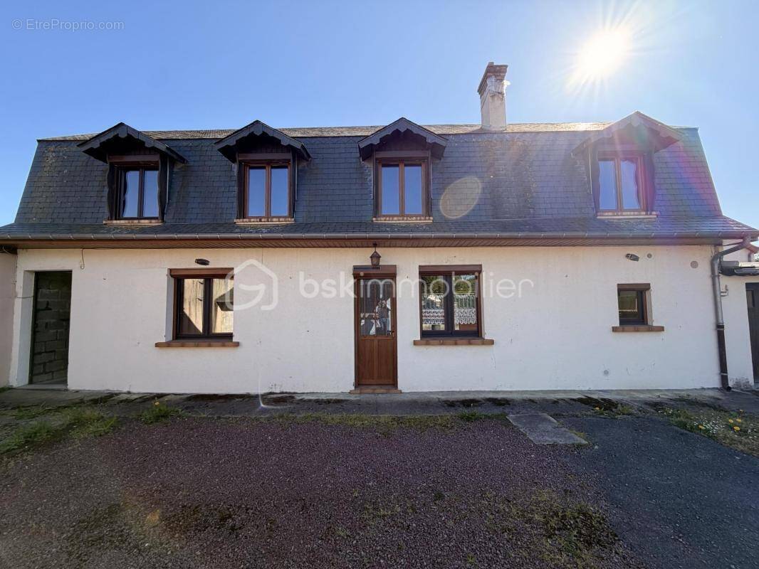 Maison à OUST-MAREST