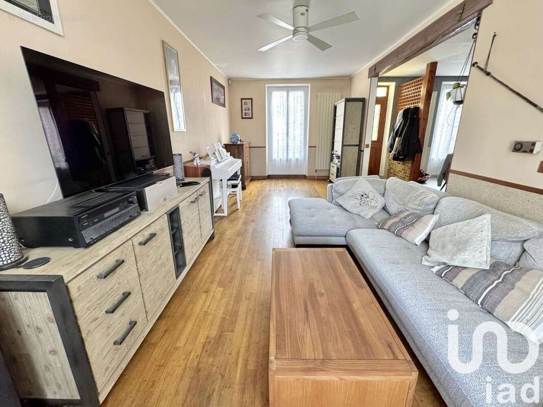 Photo 4 - Maison à RIS-ORANGIS