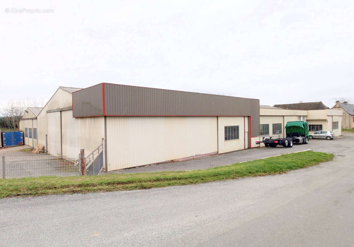 Commerce à MALEVILLE