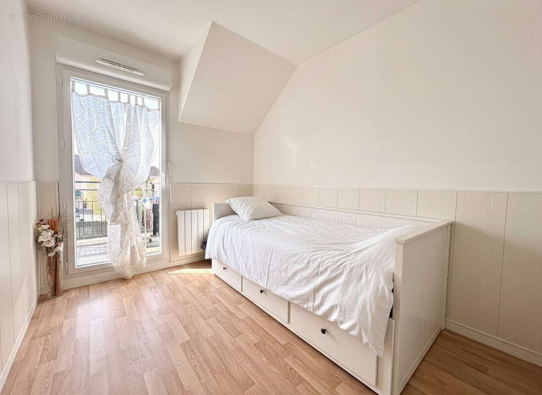 Appartement à ROISSY-EN-BRIE