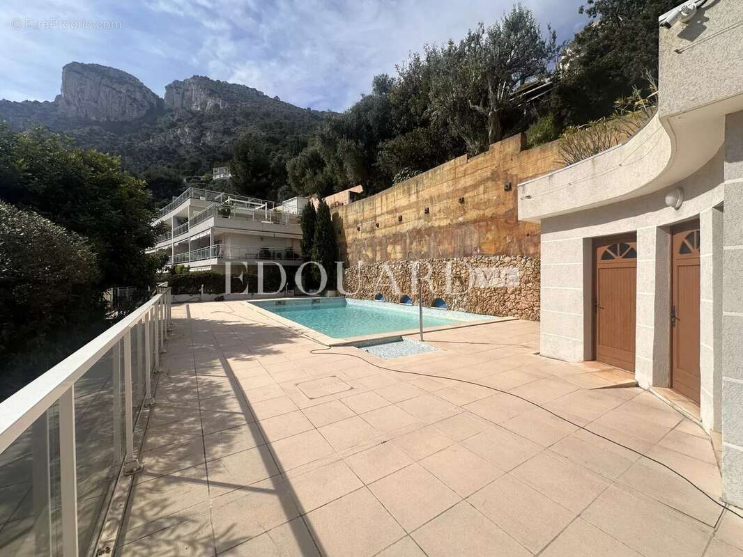 Appartement à CAP-D'AIL