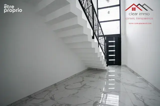 À vendre   Maison individuelle moderne (2024)   155 m2 habitables + 31 m2 de garage   Normes RE2020 - photo 8