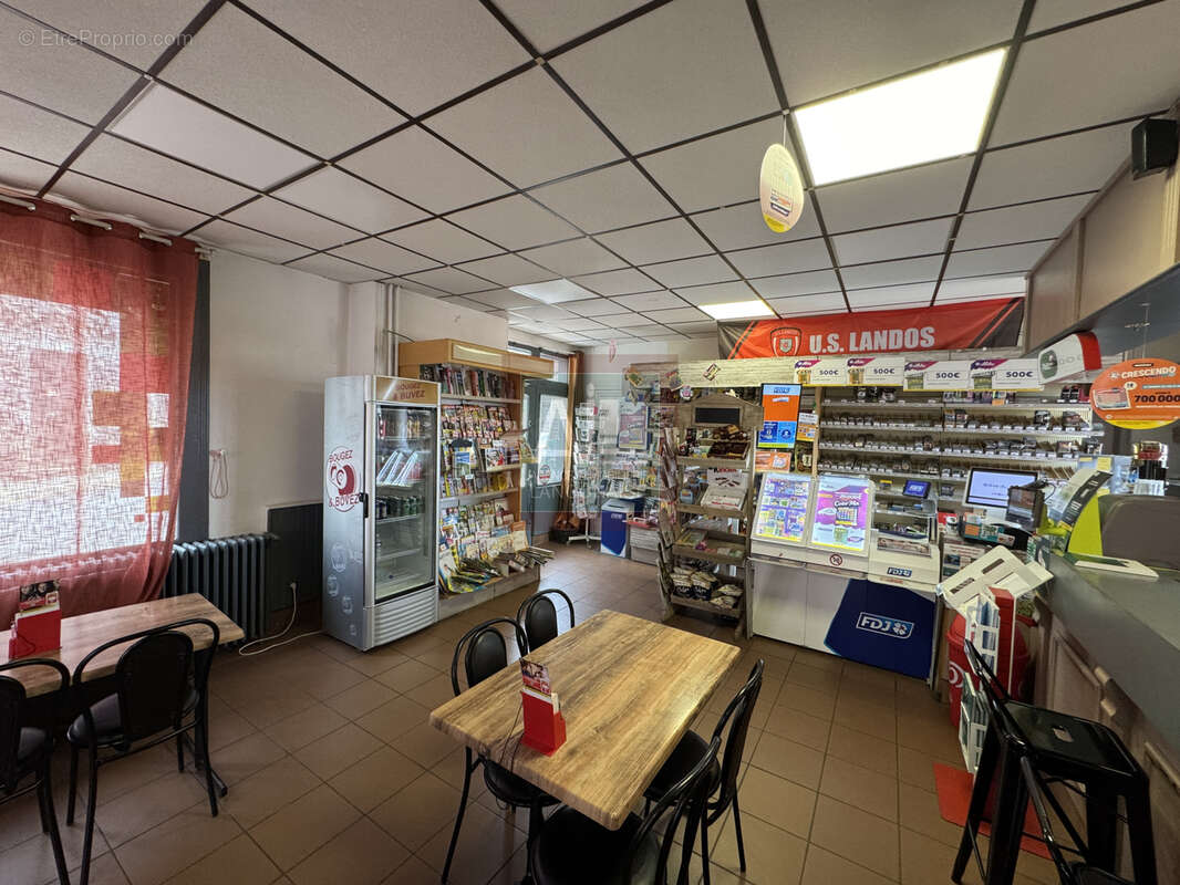 Fonds de commerce Bar, Tabac, PMU, Presse, Snack avec logement de fonction - photo 5