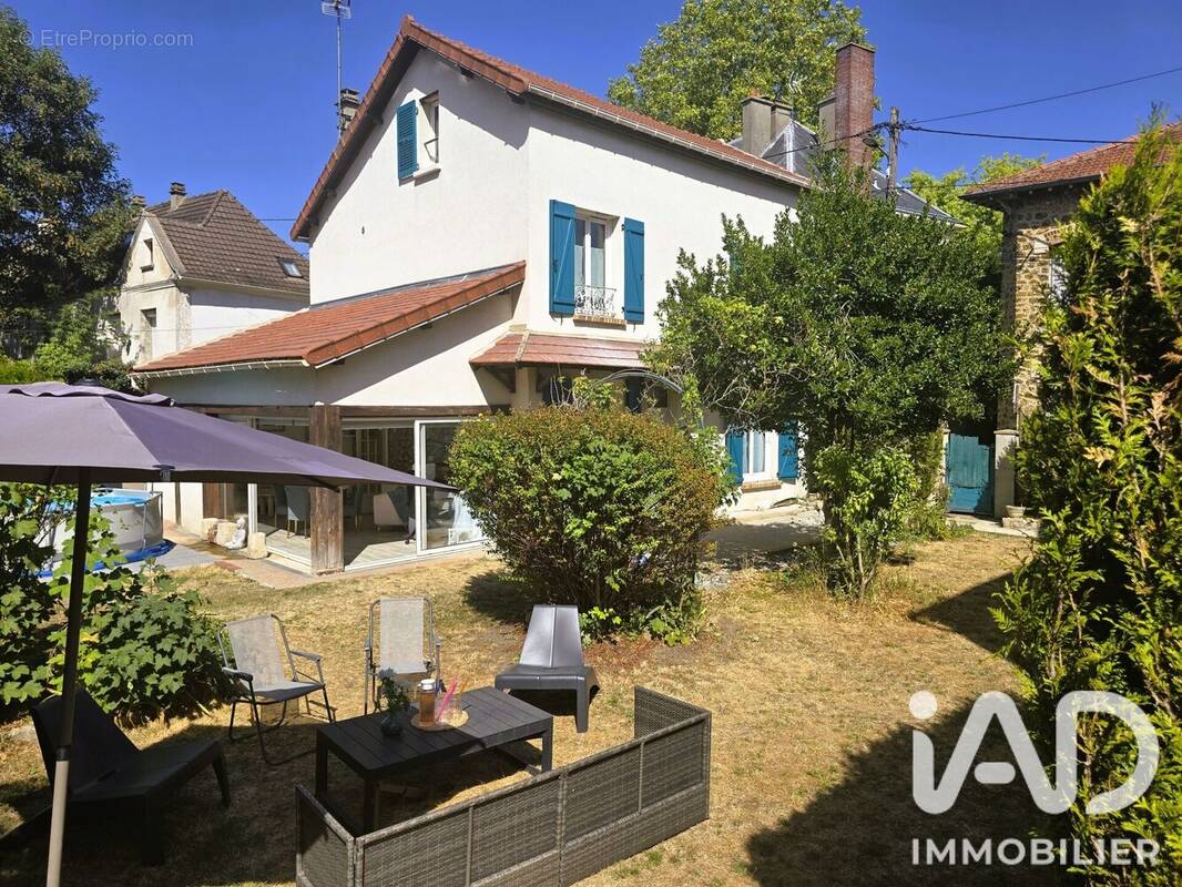 Photo 1 - Maison à VILLIERS-LE-BEL