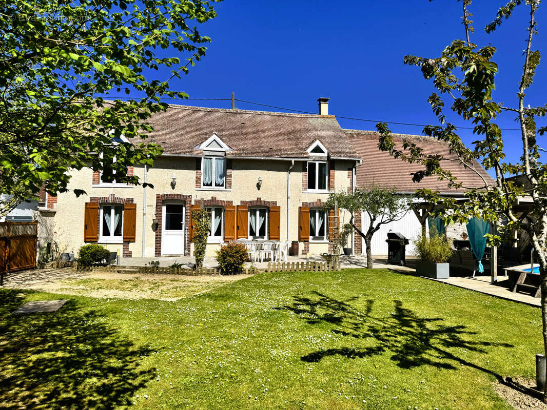 Maison à DAMMARIE
