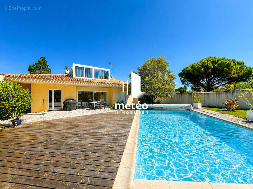 Maison à ESNANDES