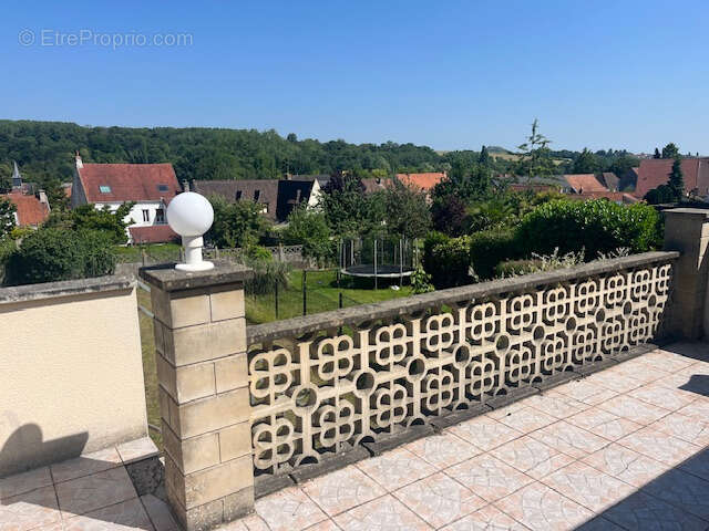 Maison à CAMBLAIN-CHATELAIN