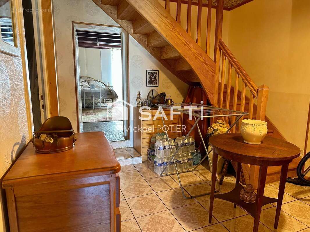 Maison 120 m² à Moutiers-Sur-Le-Lay  - photo 9