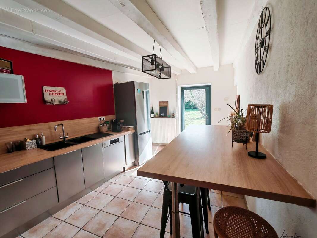 Maison 100 m² à Le Rochereau  - photo 51