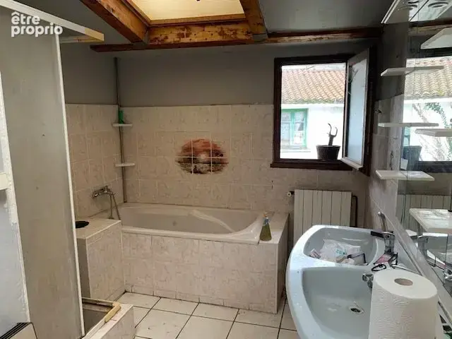 Maison 150 m² à Vars  - photo 7