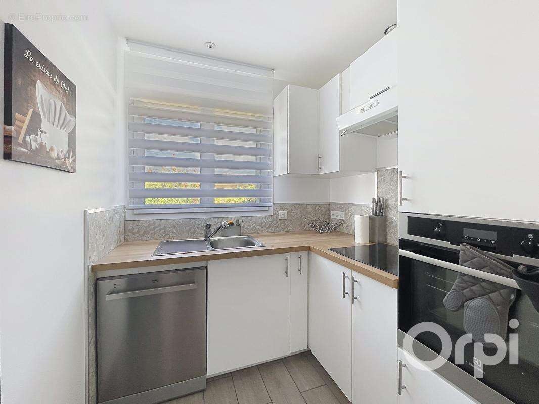 Villa 2 chambres avec piscine, dépendance, garage et atelier - photo 19