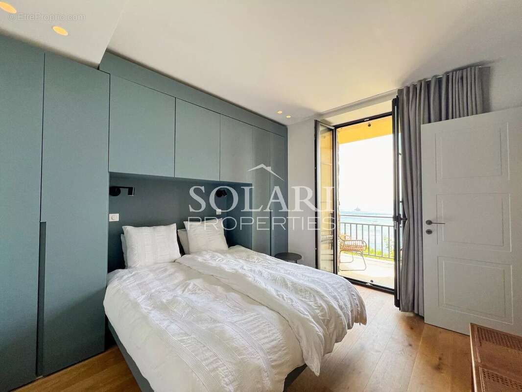 Maison à THEOULE-SUR-MER