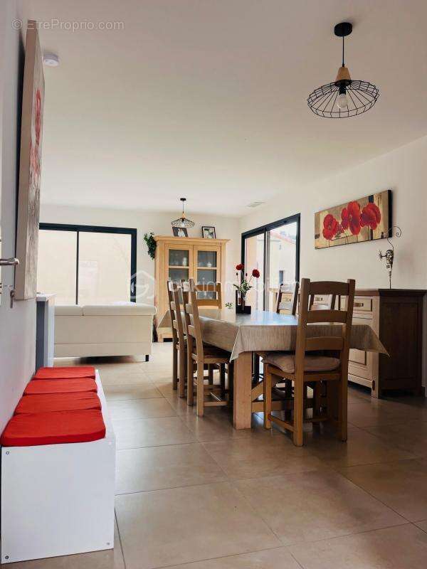 Maison à CAZEDARNES