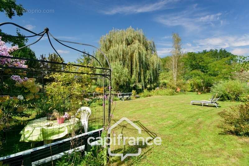 Maison à SAINT-GERMAIN-DU-BOIS