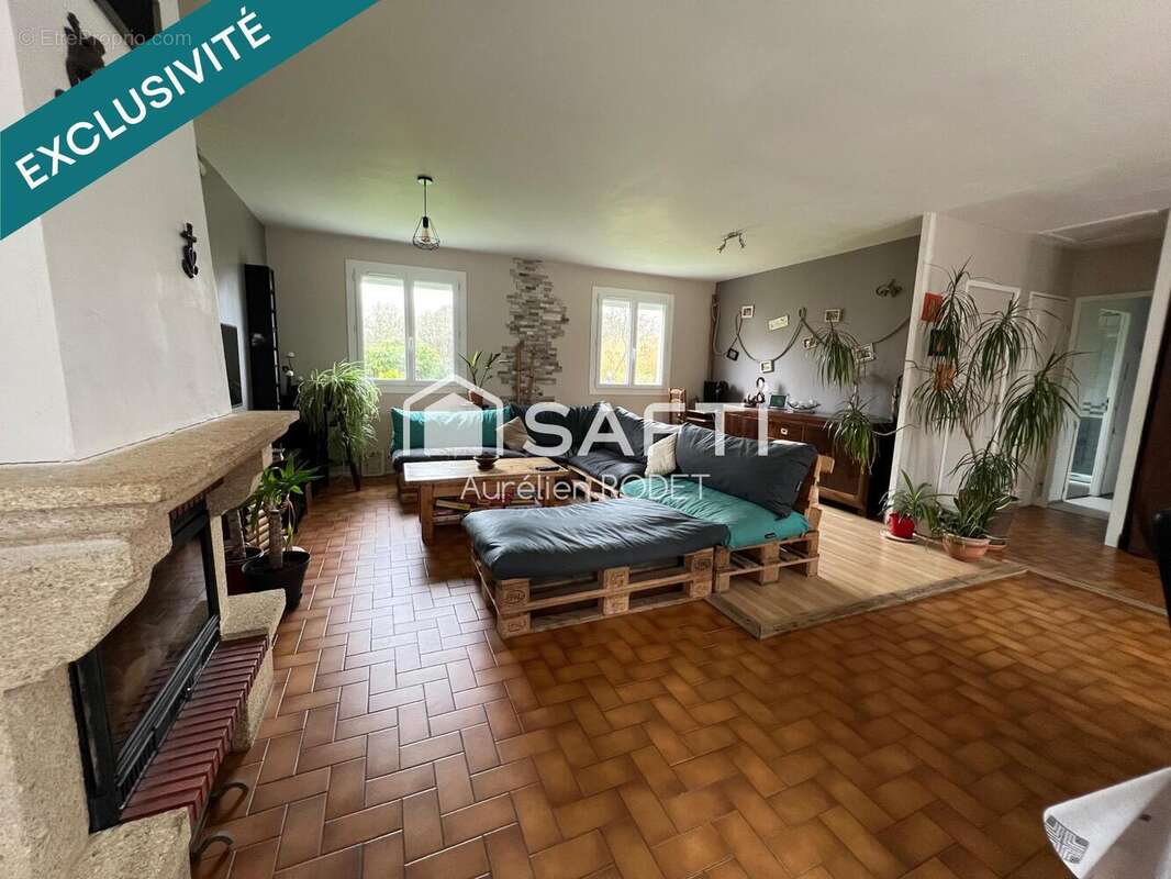 Photo 5 - Maison à POUILLE