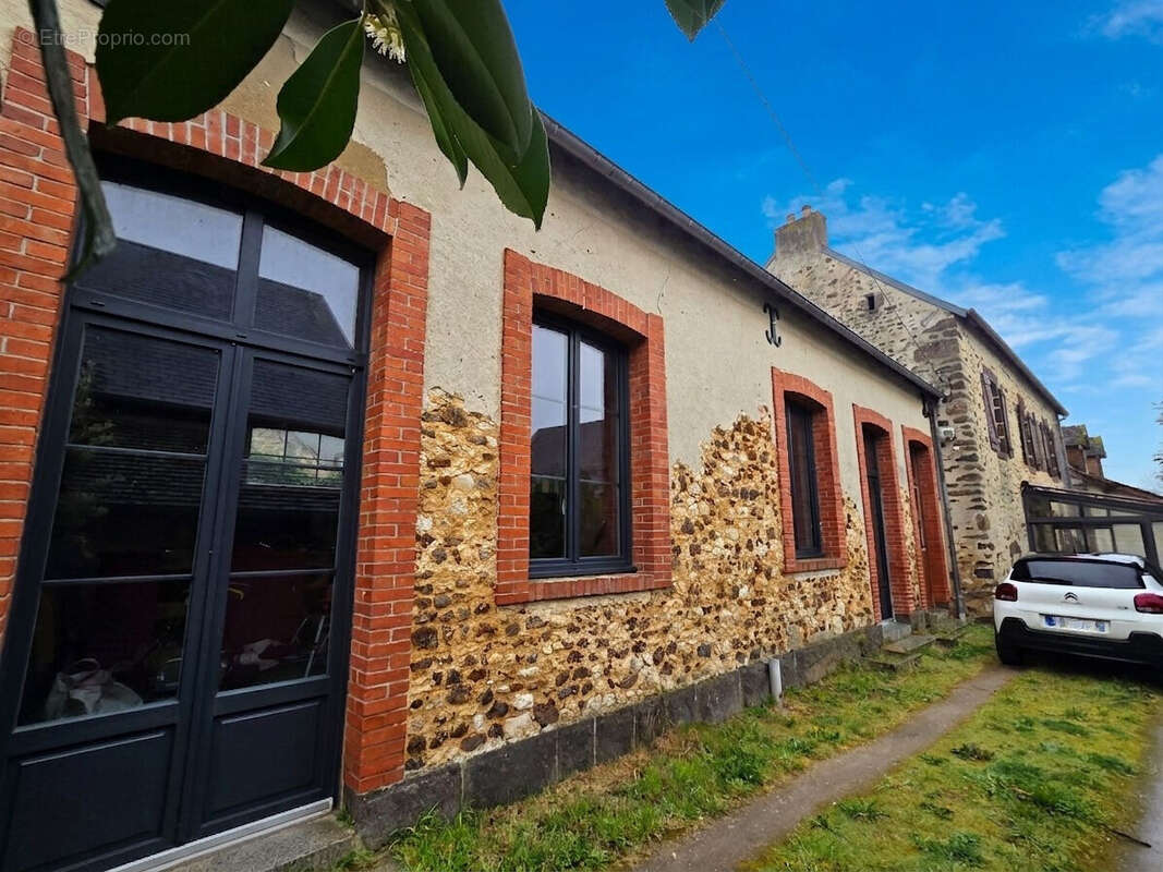 Maison à VERNIE