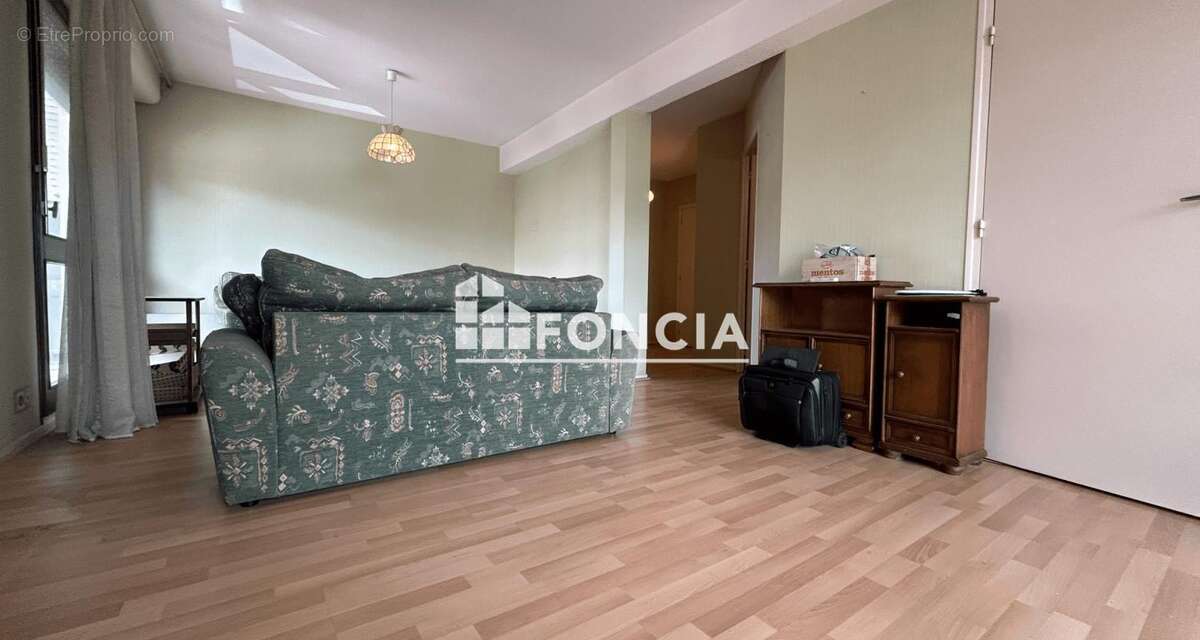 Charmant appartement de 64 m² avec deux terrasses et garage à Villeneuve-sur-Lot - photo 3