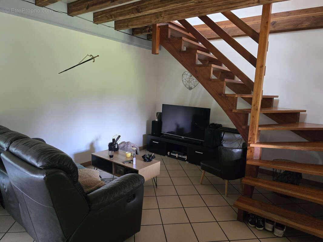 Maison à PERREX