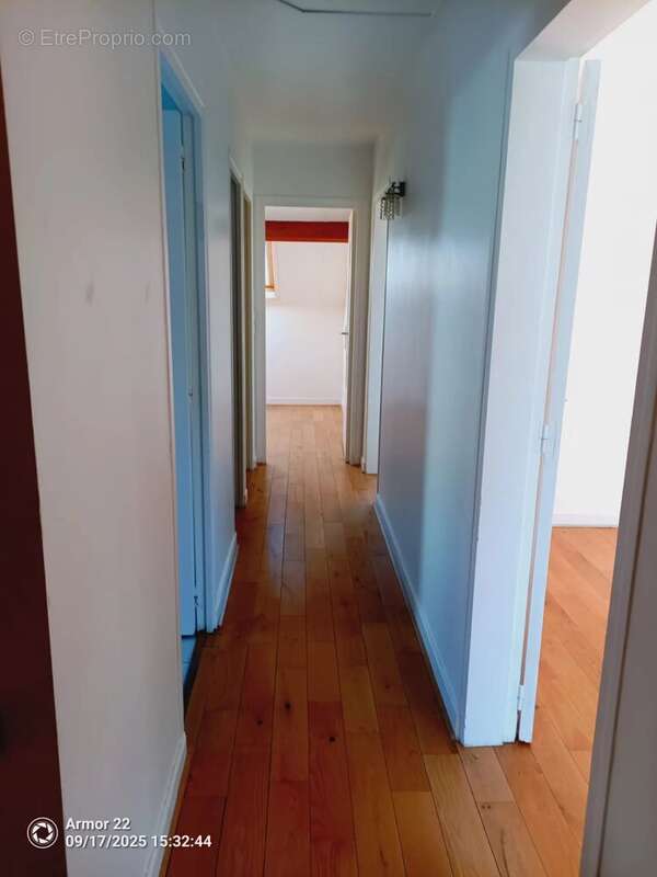 Appartement à CHARENTON-LE-PONT