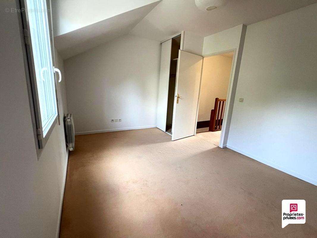 Appartement à MEULAN