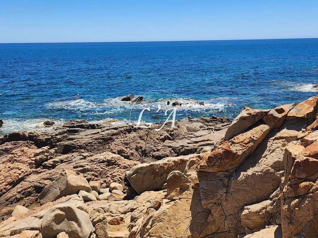 Maison à PORTO-VECCHIO