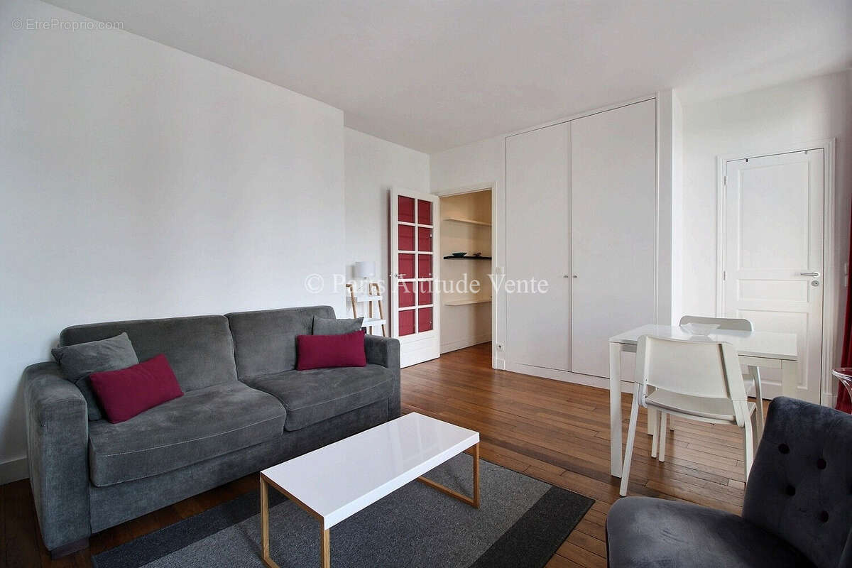 Appartement à PARIS-6E