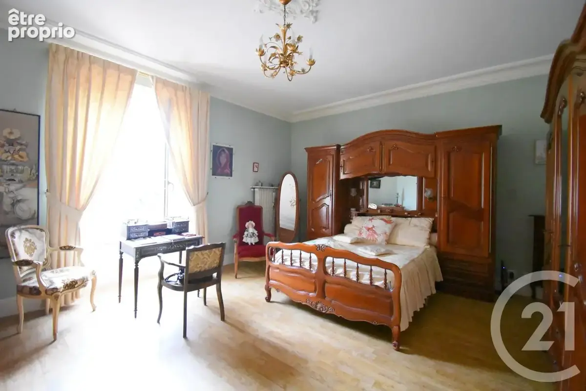 Appartement 4 pièces 147 m² à vendre à Vichy (03200) - photo 5