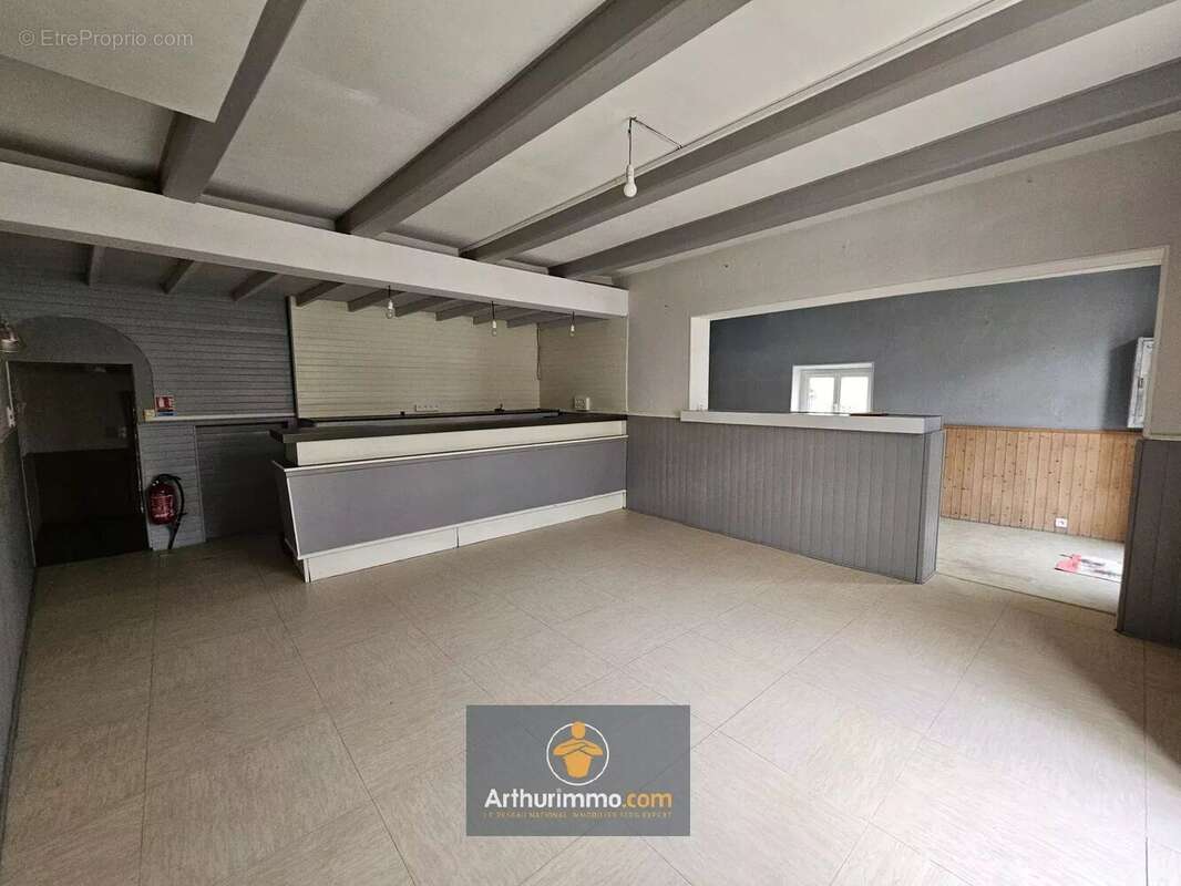 Maison à COURCON
