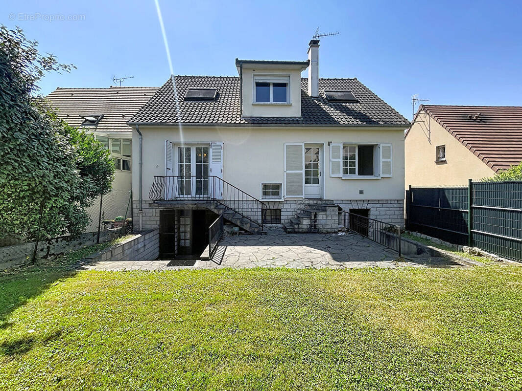 Maison à YERRES