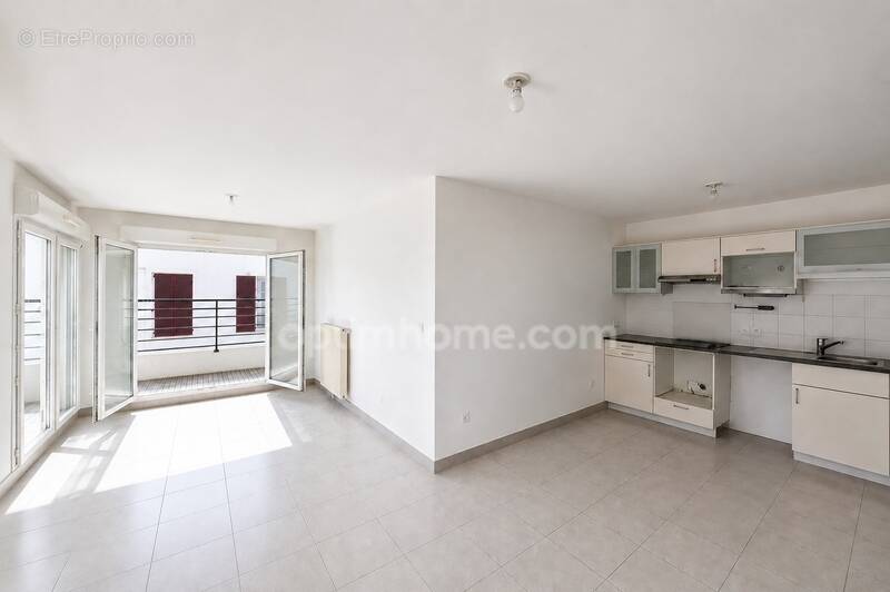 Appartement à THORIGNY-SUR-MARNE