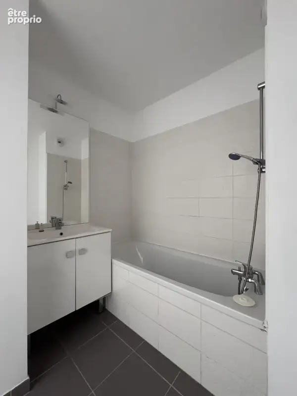 À acheter à Port-Vendres (66) : appartement avec 2 chambres - photo 7