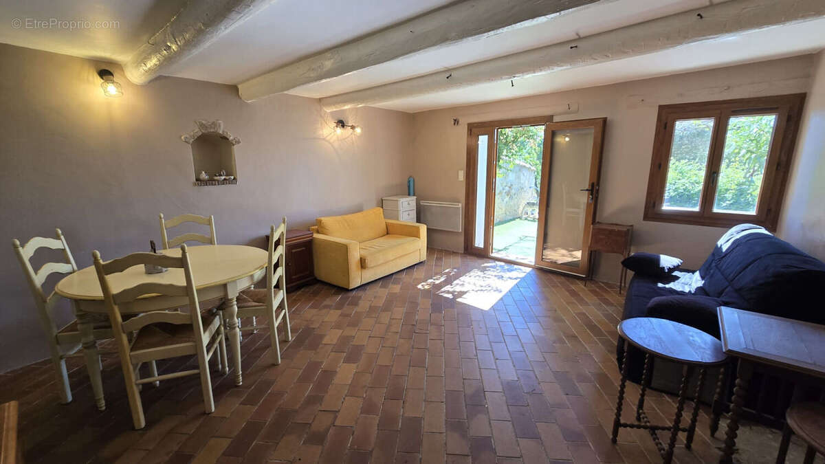 Appartement à SANARY-SUR-MER