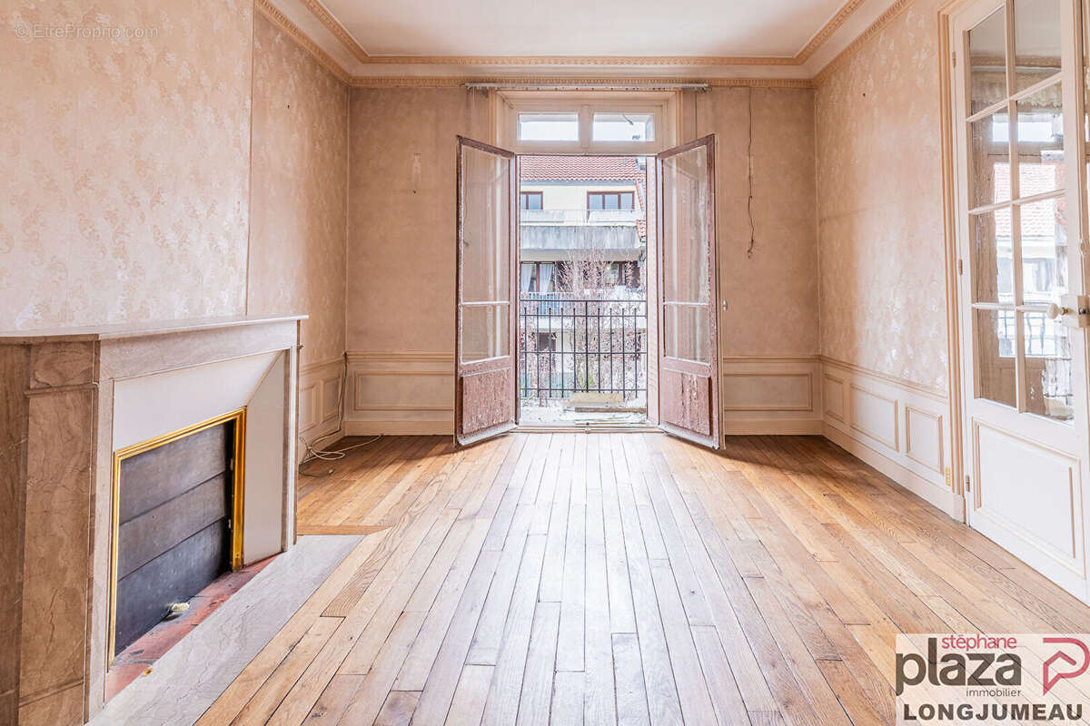 Appartement à LONGJUMEAU