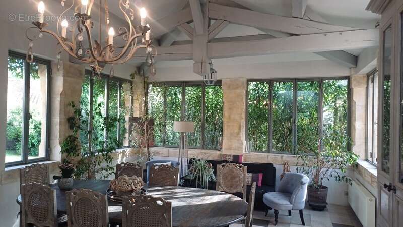 Maison à SAINTE-ALVERE