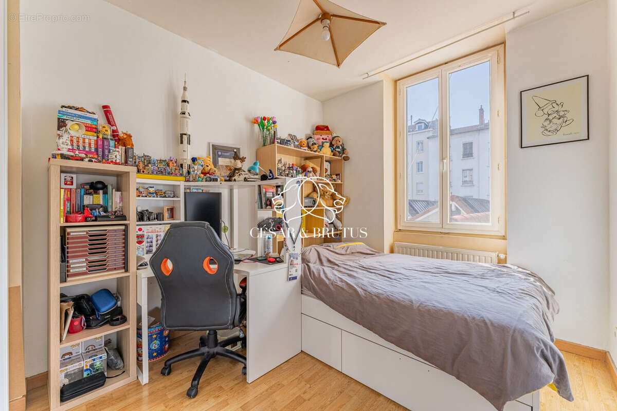 Appartement à LYON-6E