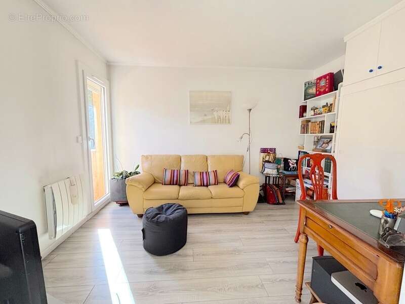 Appartement à vendre 4 pièces MOUGINS (06) - photo 3