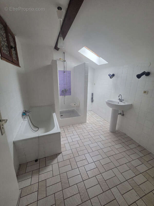 Appartement à HAM-SOUS-VARSBERG