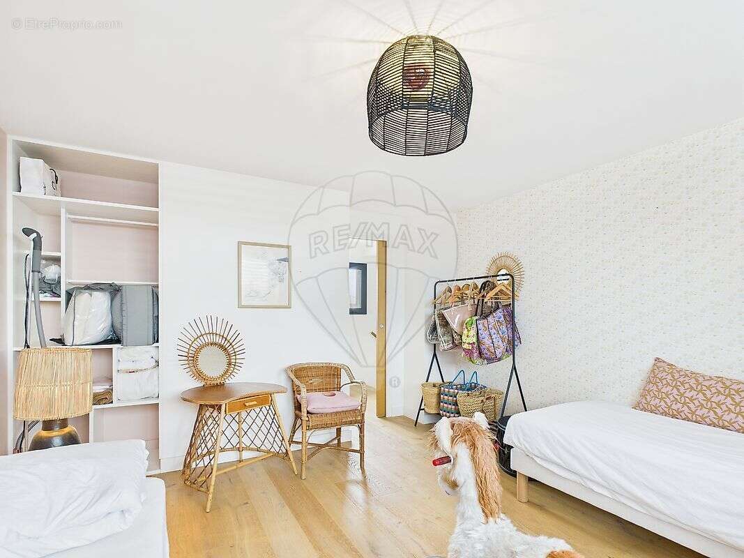 Maison à VAUX-SUR-MER