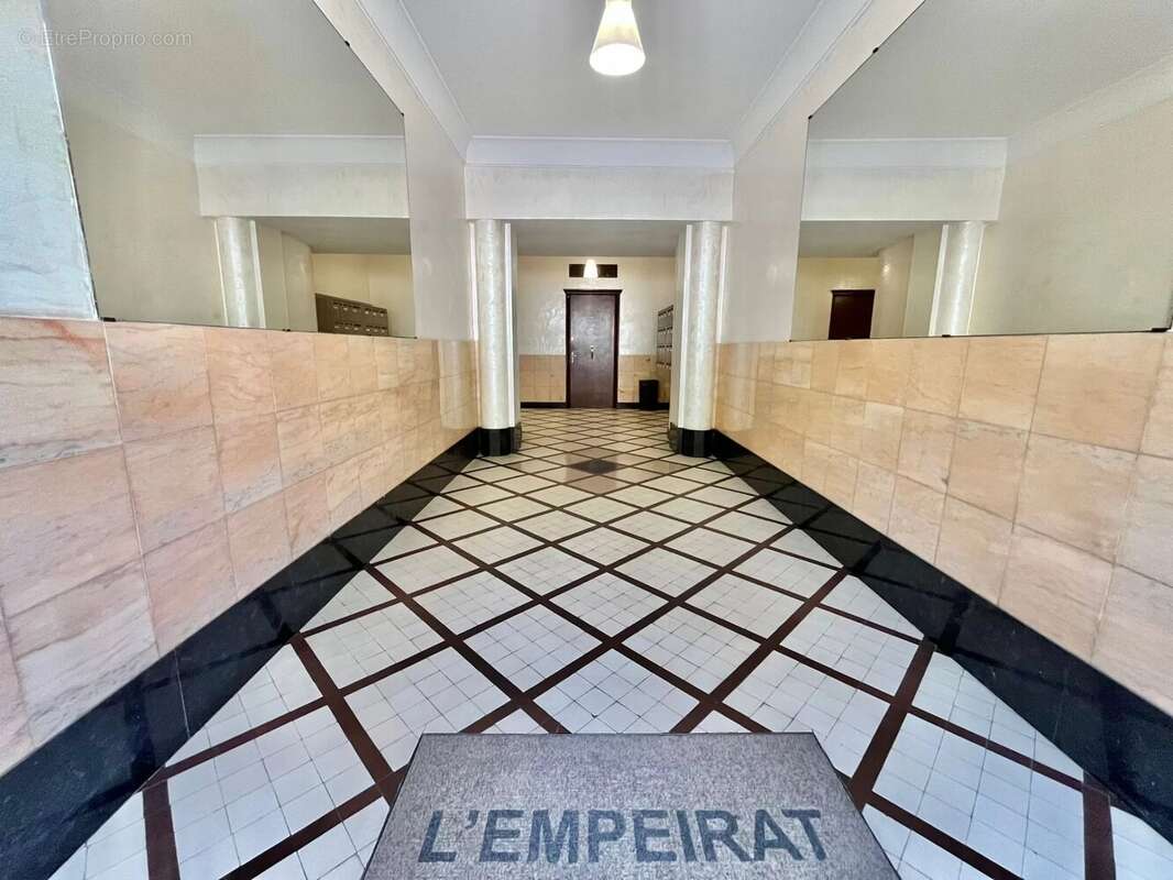 Appartement à NICE