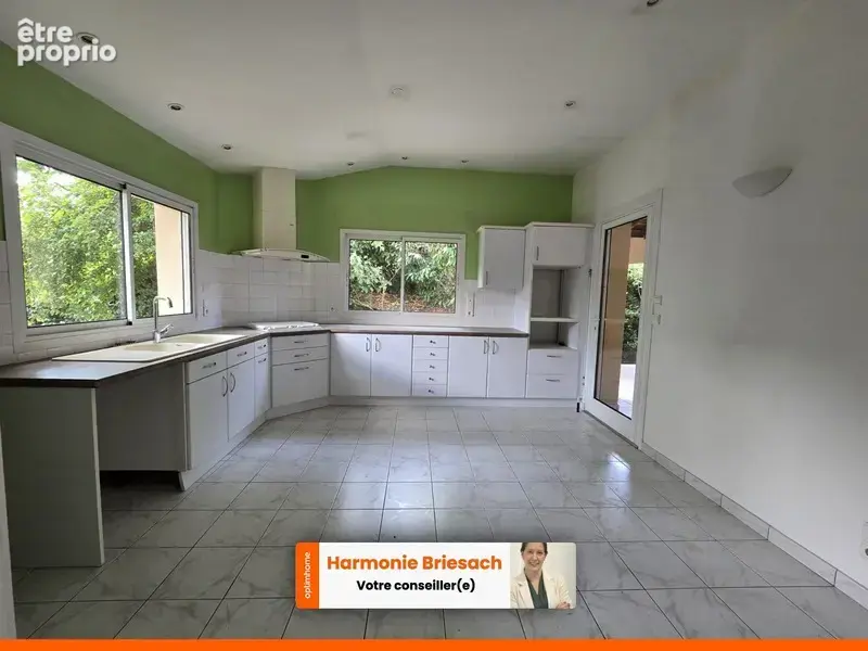 Maison familiale avec grand jardin, terrasse couverte et garage - photo 6